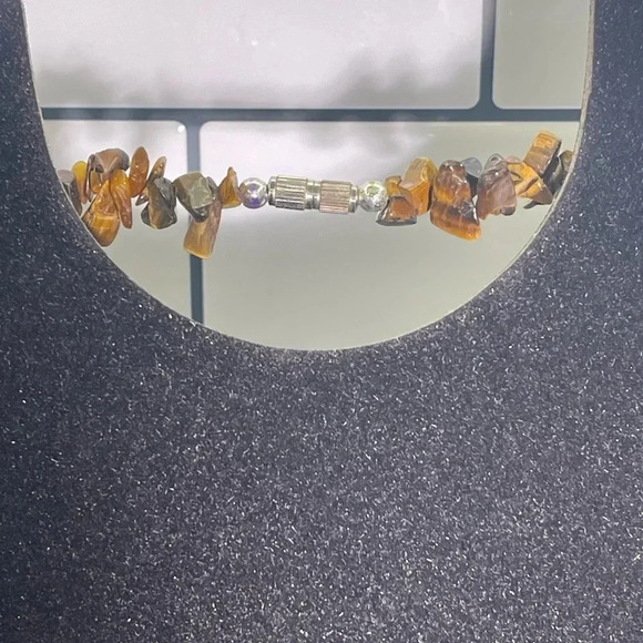 Vintage Tiger Eye Gemstone Necklace - Picture 5 of 9